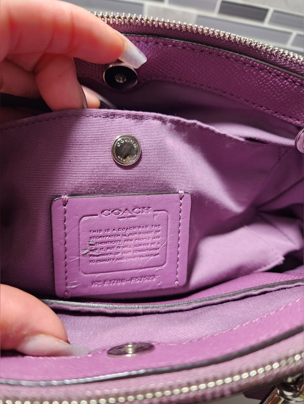 Coach Mini Christie Carryall in crossgrain leather - Picture 7 of 13